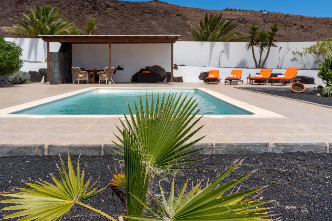Casa Monicha Apartment Costa Teguise Exterior photo